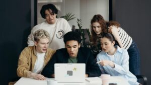 対処法を試しても辛い場合は、インターンを辞めることも検討