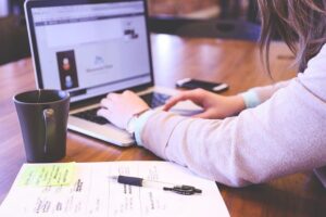 採用担当者の主な仕事